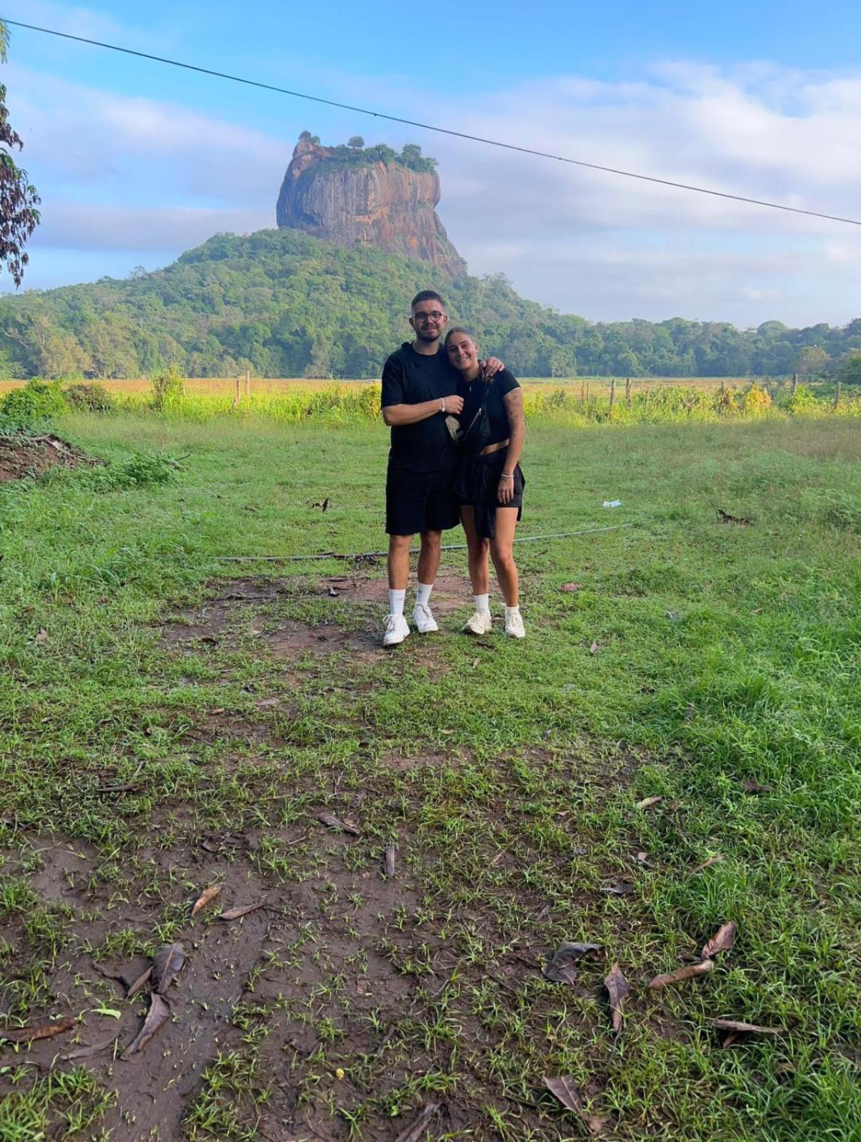 Jungle Eco Lodge & Safari シギリヤ エクステリア 写真